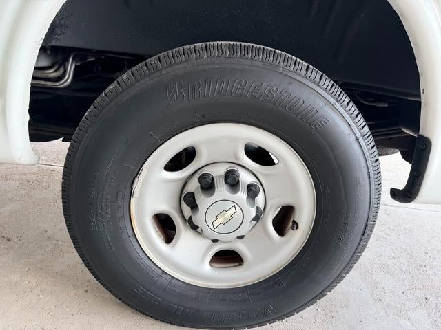 2021 Chevrolet Express Passenger 2500 LS
