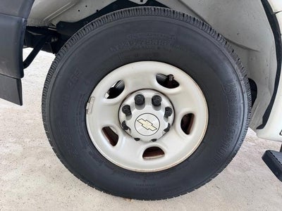 2021 Chevrolet Express Passenger 2500 LS