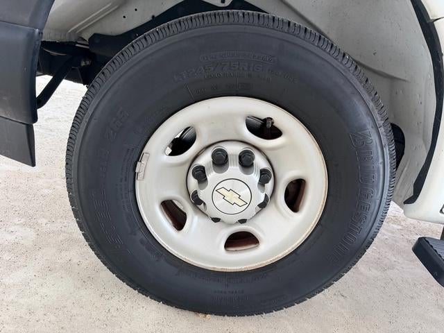 2021 Chevrolet Express Passenger 2500 LS