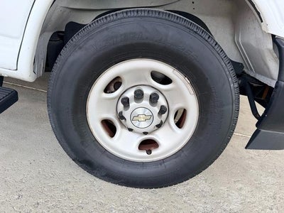 2021 Chevrolet Express Passenger 2500 LS
