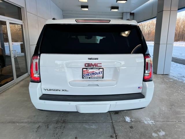 2017 GMC Yukon XL SLE