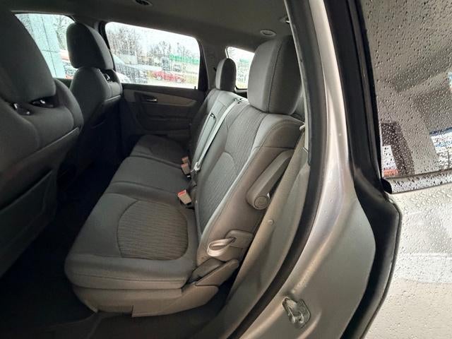 2017 Chevrolet Traverse LS