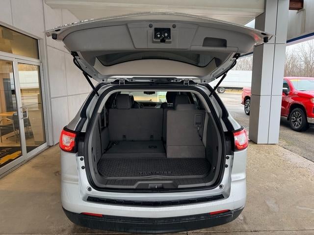 2017 Chevrolet Traverse LS