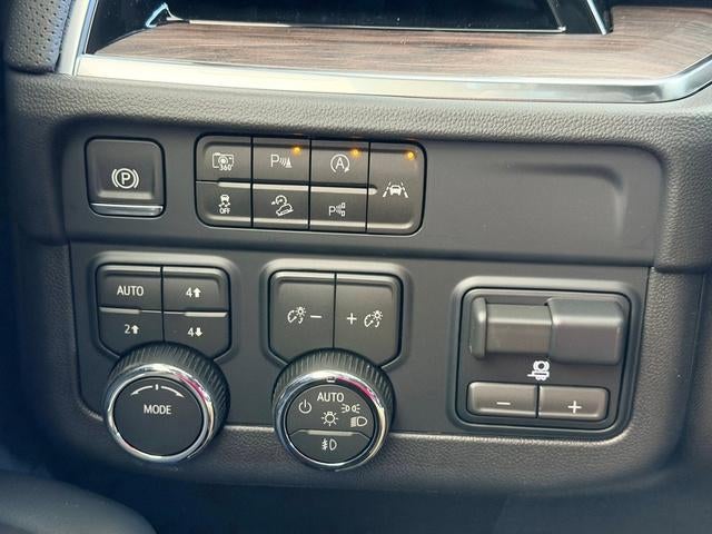 2027 Chevrolet Suburban Premier
