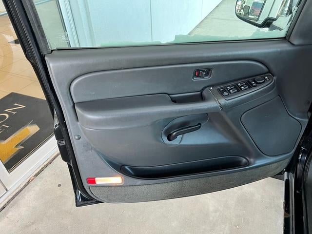 2004 Chevrolet Silverado 1500 LS