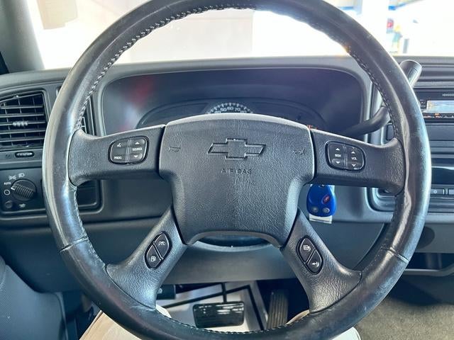 2004 Chevrolet Silverado 1500 LS