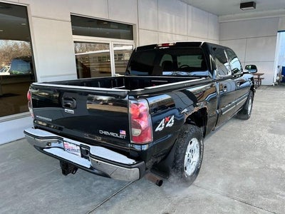 2004 Chevrolet Silverado 1500 LS