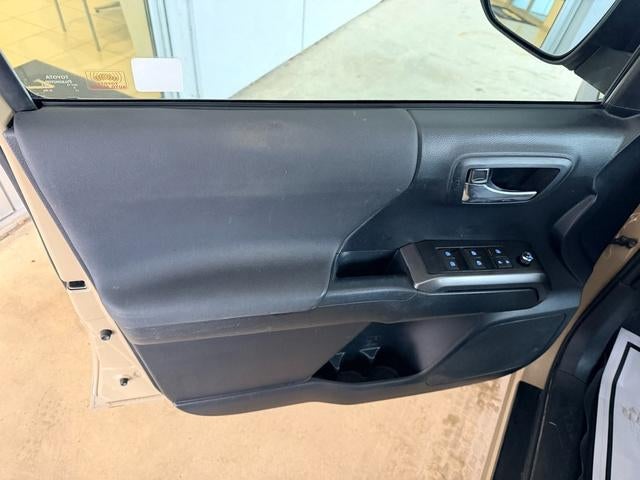 2018 Toyota Tacoma SR